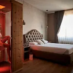 Отель Lainez &
