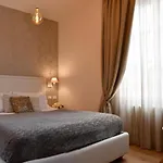 Lainez & Szálloda Trento