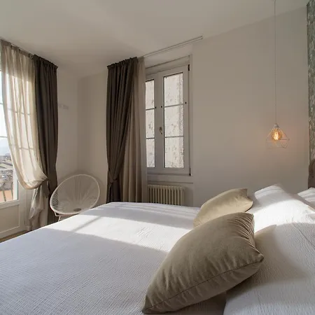 Hotel Lainez & 3*