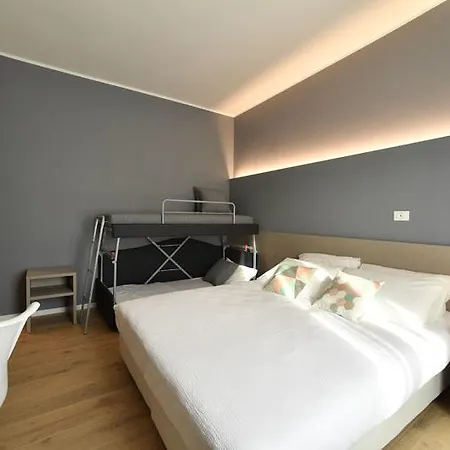Hotel Lainez & 3*