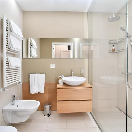 Lainez & Тренто